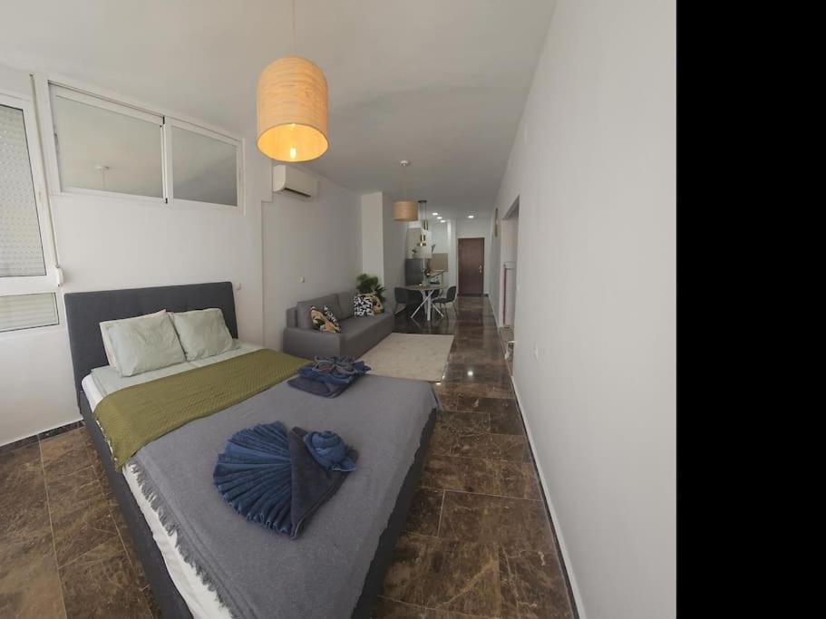 Tao City Center Apartment With Fee Wifi And Air Con By Namaste Elite Torremolinos Luaran gambar